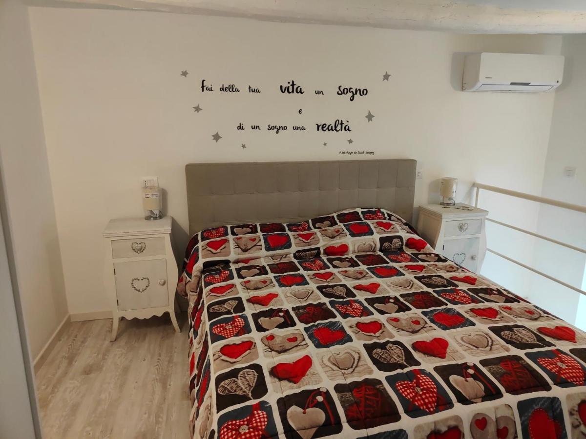 Apartamento Il Geco Nápoles Exterior foto
