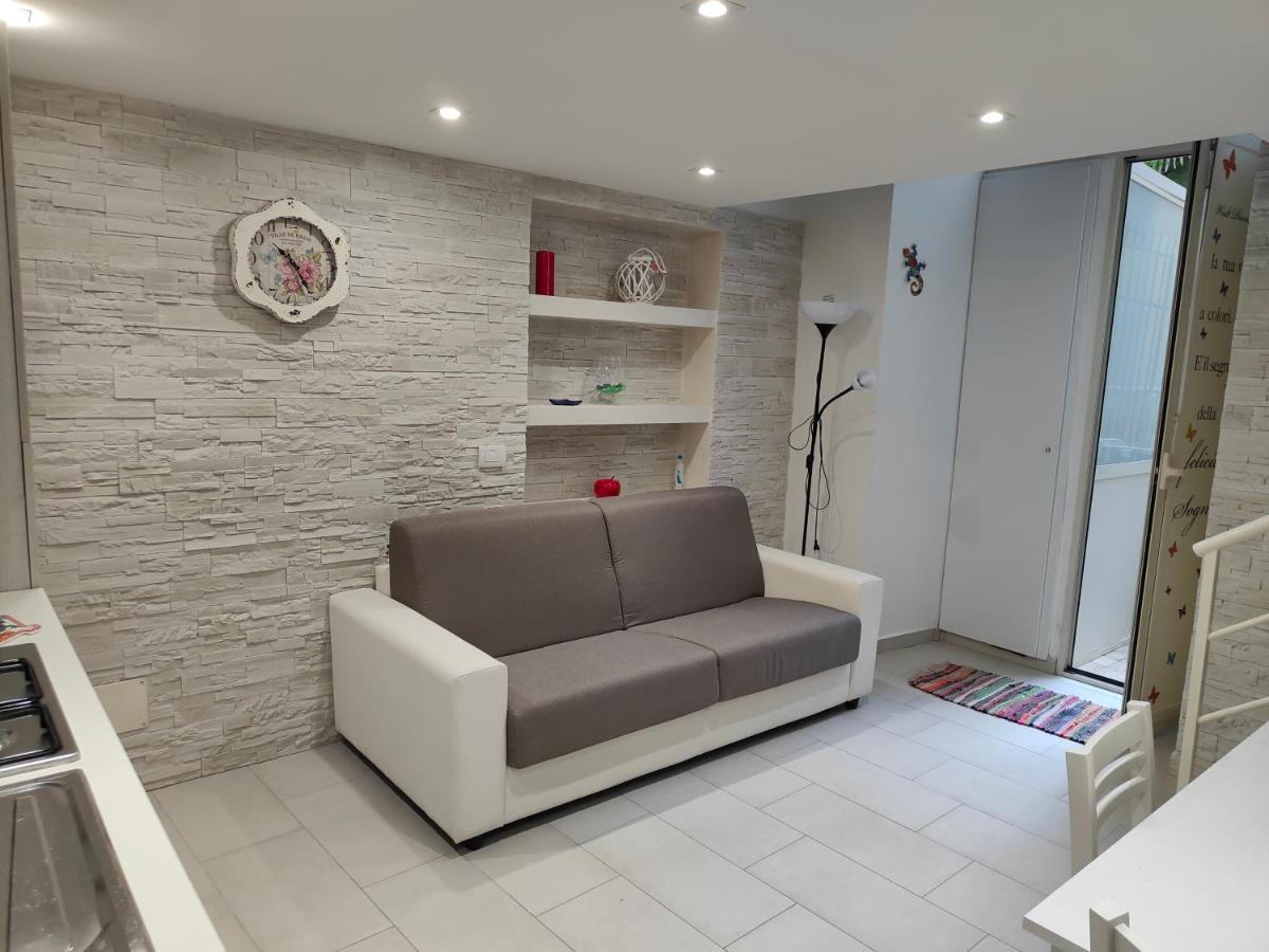 Apartamento Il Geco Nápoles Exterior foto